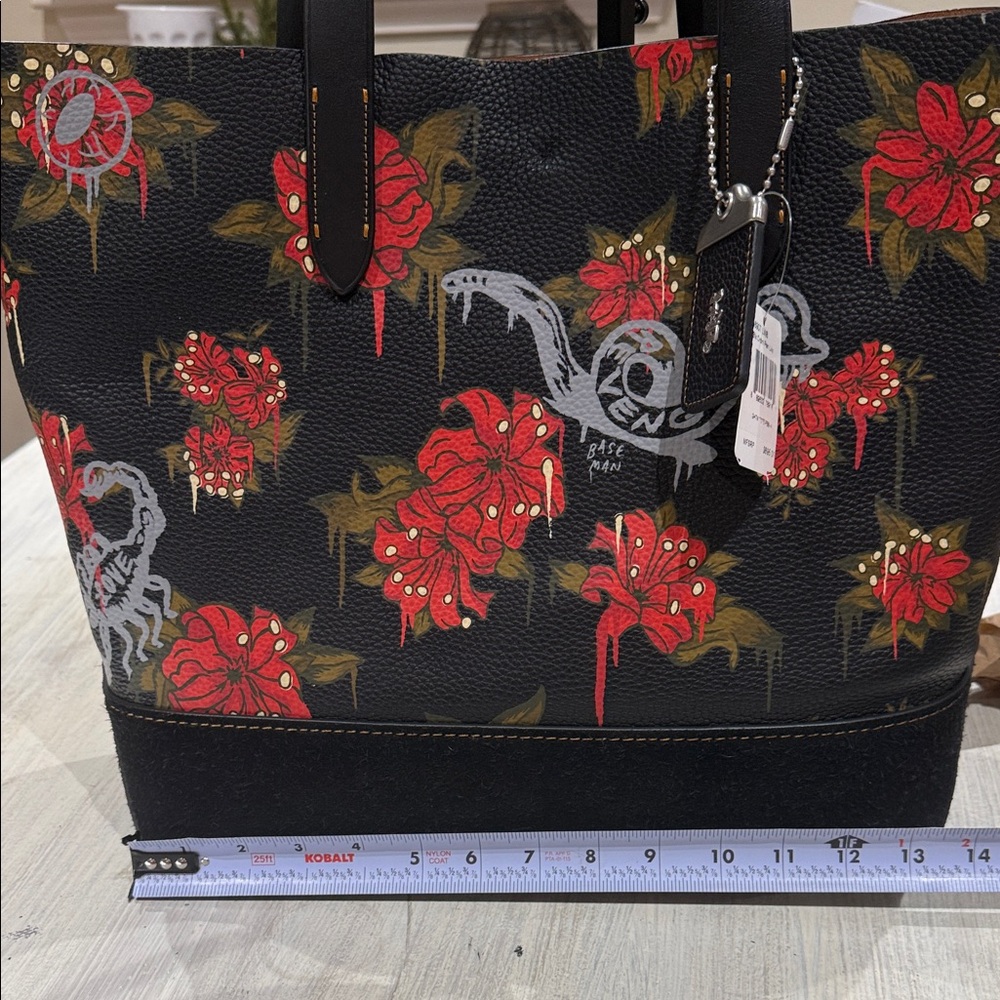 Coach Baseman Gotham Poison Lily Revenge Black and Red Floral Tote- With Dustbag - Picture 14 of 16